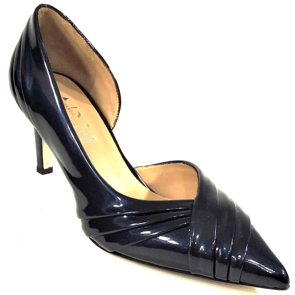WOMEN'S BLUE PATENT LEATHER PAMPS - Picture 1 of 8